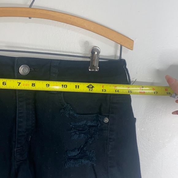 🌙American Eagle black ripped jean shorts! - Picture 5 of 8